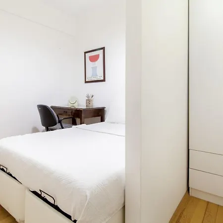 شقة Cozy Flat In Beyoglu Near Public Transportation اسطنبول